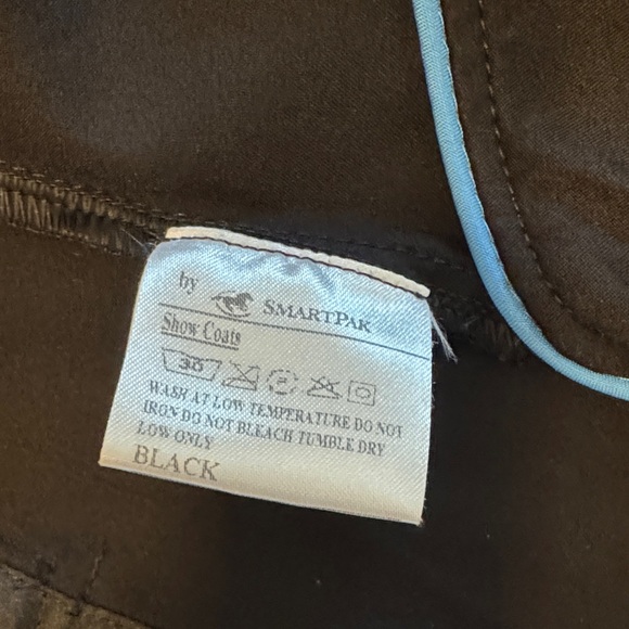 Smartpak Jackets & Blazers - Smartpak Black Equestrian Jacket with zipper and 4 snap-button closure.